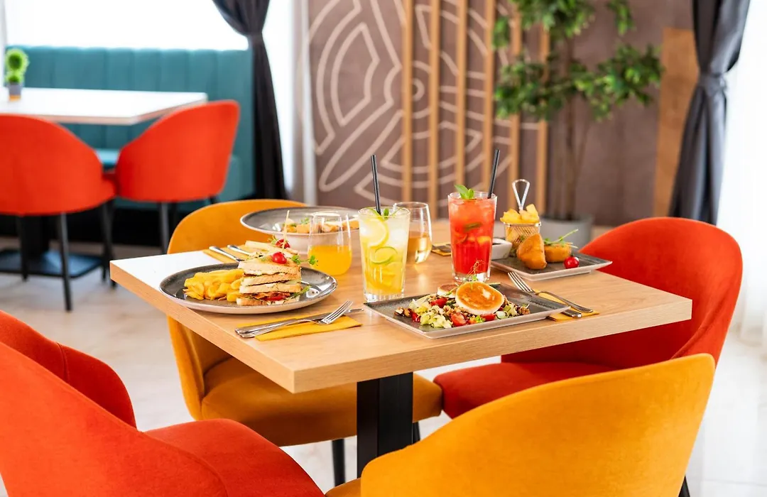 Airport Hotel Budapest-1